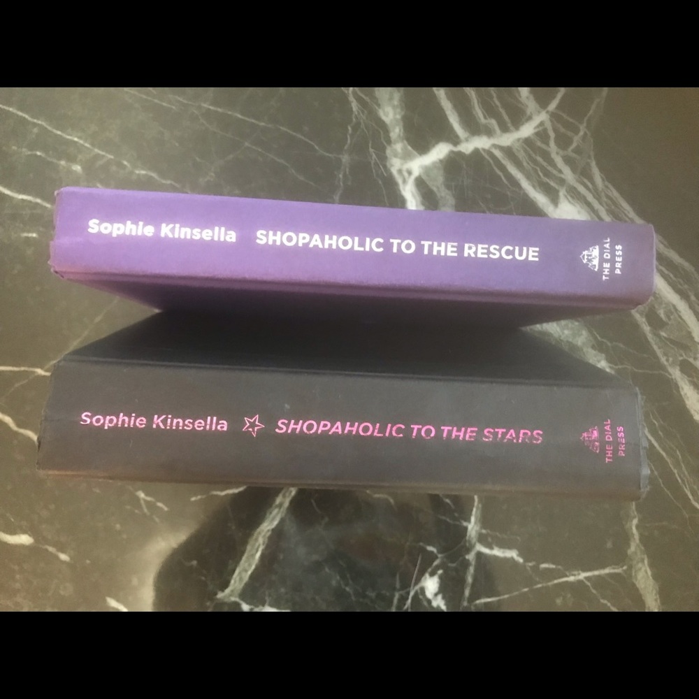 [SOLD]  Sophie Kinsella’s shopaholic books